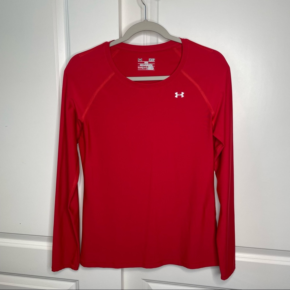 Under Armour Women’s HeatGear Red Long Sleeve - Small